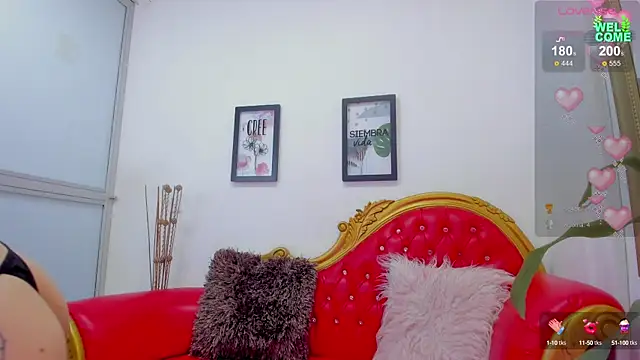 Snapshot of miaa-sofiaa chatting on 02.03.25 miaa-sofiaa online show from 02.03.25