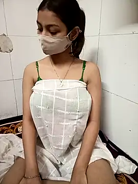 Snapshot of Alina_398 chatting on 12.27.24 Alina 398 online show from 12.27.24