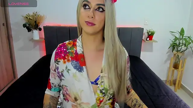 ashley sans2000 online show from 11.04.25