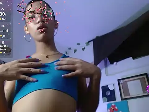 Melody200420 online show from 11.21.25