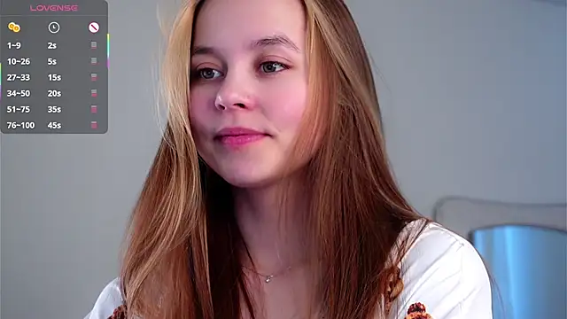 Snapshot of FalineDowlen chatting on 02.15.25 FalineDowlen online show from 02.15.25