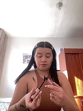 SaraBraun  online show from 01.21.25