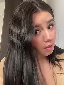 SaraBraun  online show from 02.13.25