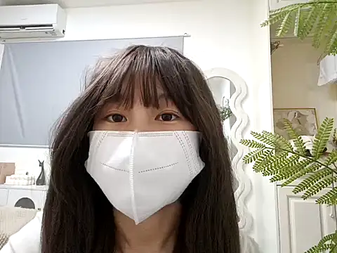 Snapshot of gunian chatting on 02.27.25 gunian online show from 02.27.25