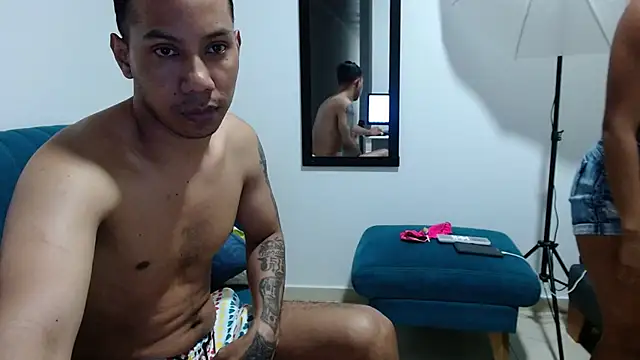 Snapshot of dream_fulfilled chatting on 02.28.25 dream fulfilled online show from 02.28.25