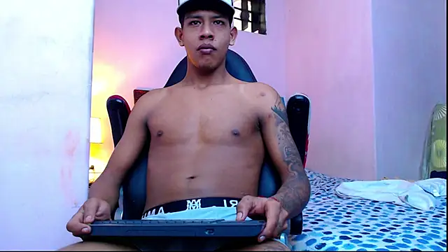 Snapshot of mr_stiven_ chatting on 01.24.25 mr stiven  online show from 01.24.25