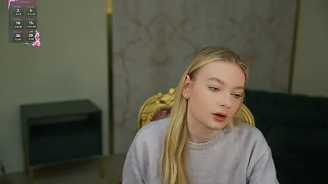 Ewa Pearl online show from 03.16.25