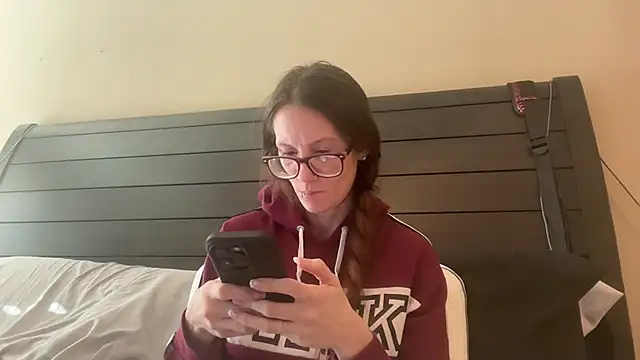 Snapshot of yourstrulylivy69 chatting on 01.23.25 yourstrulylivy69 online show from 01.23.25