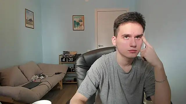 Snapshot of Scooby_k chatting on 02.22.25 Scooby k online show from 02.22.25