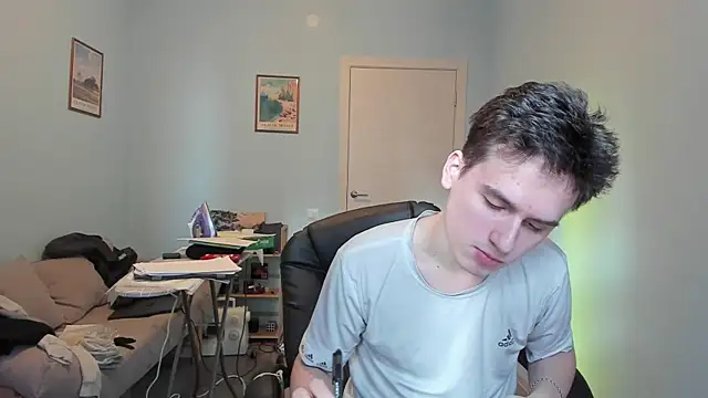 Snapshot of Scooby_k chatting on 03.21.25 Scooby k online show from 03.21.25