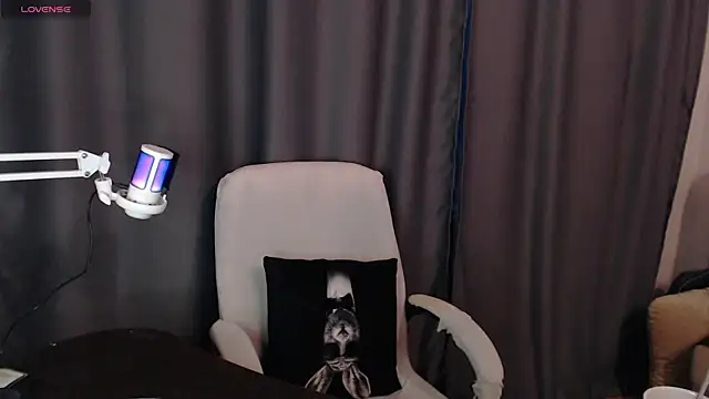 Cassie Bae online show from 12.20.24