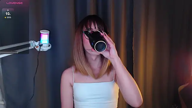 Cassie Bae online show from 03.18.25