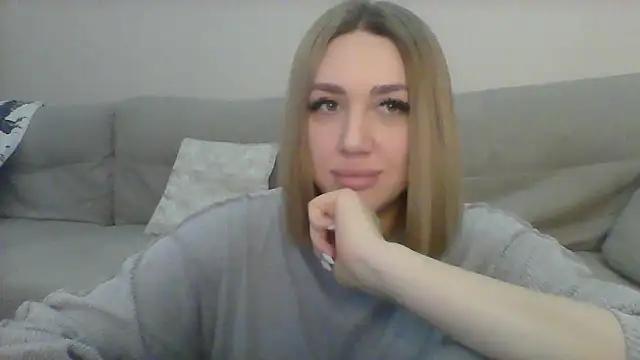 Snapshot of VickyLove047 chatting on 01.08.25 VickyLove047 online show from 01.08.25