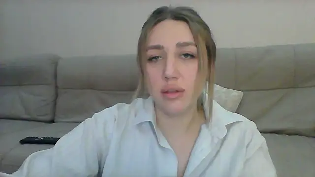 Snapshot of VickyLove047 chatting on 01.24.25 VickyLove047 online show from 01.24.25