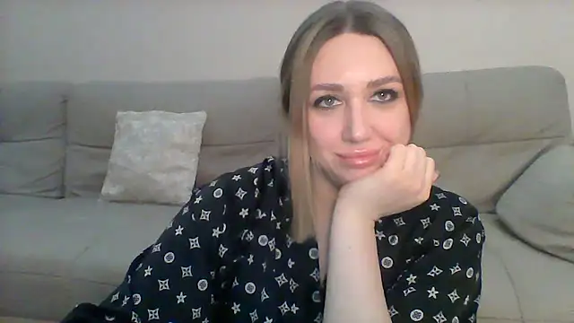 Snapshot of VickyLove047 chatting on 02.09.25 VickyLove047 online show from 02.09.25