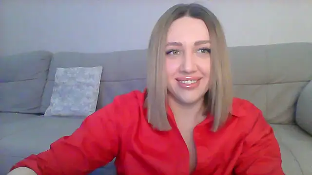 Snapshot of VickyLove047 chatting on 02.28.25 VickyLove047 online show from 02.28.25