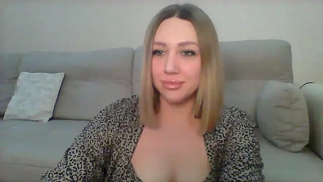 Snapshot of VickyLove047 chatting on 03.06.25 VickyLove047 online show from 03.06.25