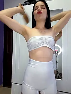 Snapshot of franchezkavegaaa chatting on 03.21.25 franchezkavegaaa online show from 03.21.25