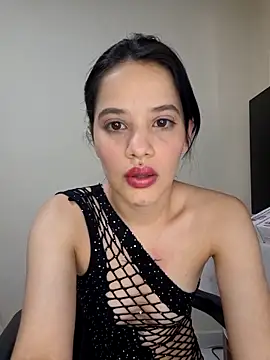 Snapshot of franchezkavegaaa chatting on 10.05.25 franchezkavegaaa online show from 10.05.25