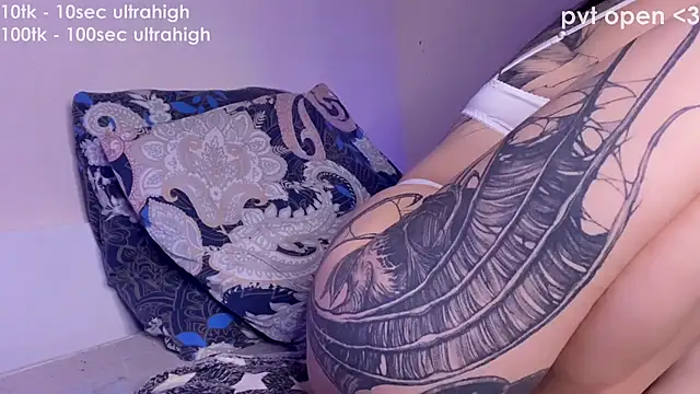  xxtina online show from 10.30.25