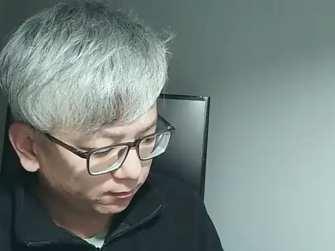 leoUSIR online show from 10.28.25