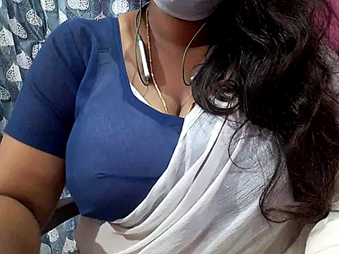 Snapshot of Tamilsathya2024 chatting on 03.13.25 Tamilsathya2024 online show from 03.13.25