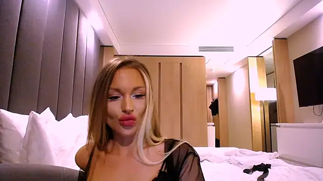 Snapshot of project_barbara chatting on 12.25.24 project barbara online show from 12.25.24