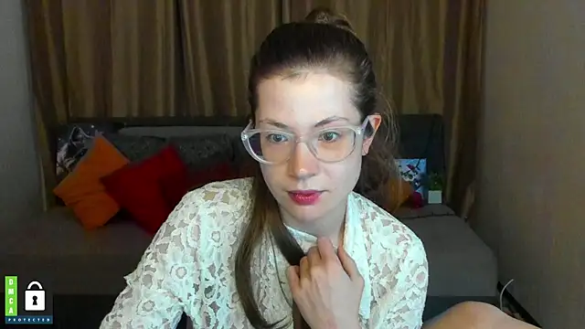 Snapshot of Alicia_redfollow chatting on 01.22.25 Alicia redfollow online show from 01.22.25