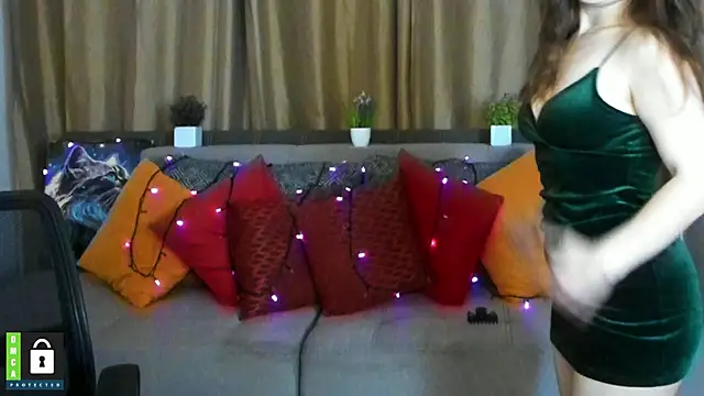 Snapshot of Alicia_redfollow chatting on 01.24.25 Alicia redfollow online show from 01.24.25