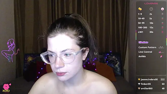 Snapshot of Alicia_redfollow chatting on 03.10.25 Alicia redfollow online show from 03.10.25