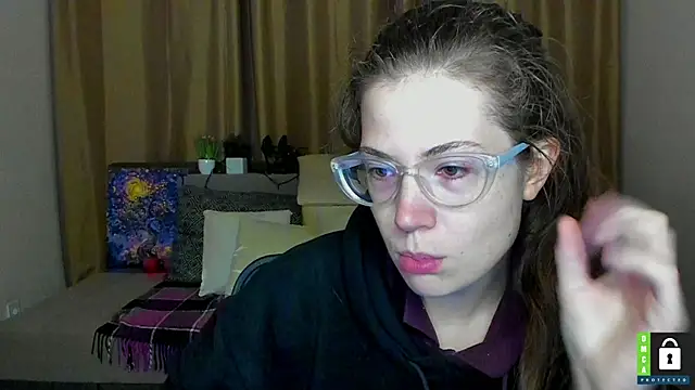 Snapshot of Alicia_redfollow chatting on 10.11.25 Alicia redfollow online show from 10.11.25