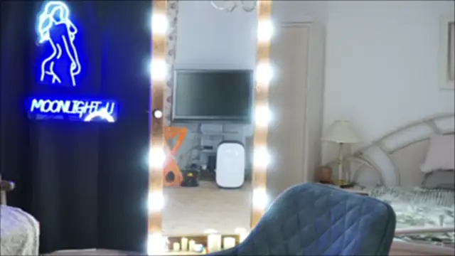 moonlight4u online show from 01.14.25