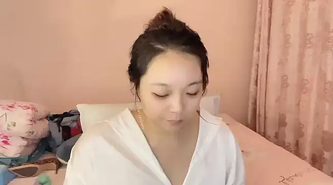 Snapshot of Z30966903S chatting on 01.12.25 Z30966903S online show from 01.12.25