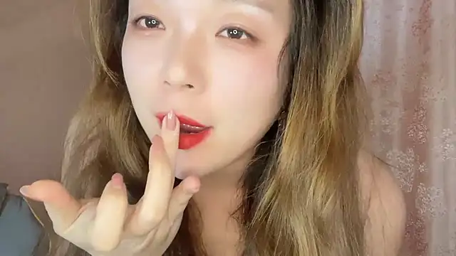 Snapshot of Z30966903S chatting on 02.25.25 Z30966903S online show from 02.25.25