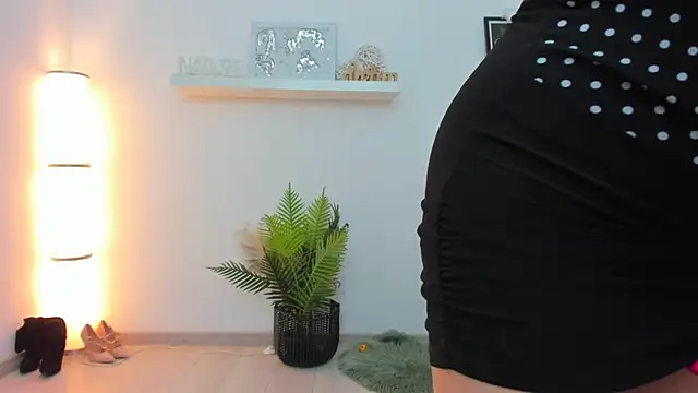 Julya Anna online show from 01.25.25