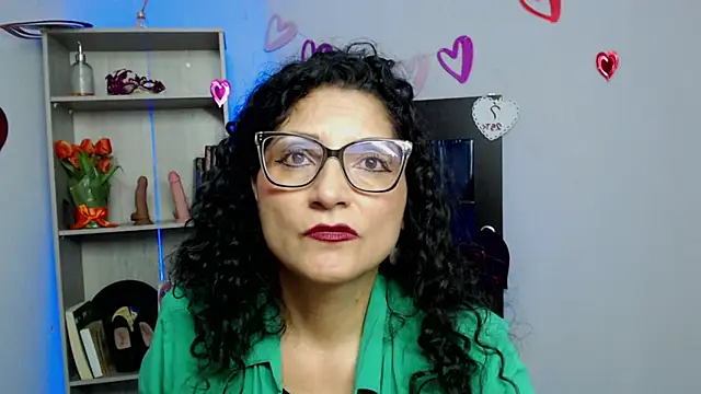 Snapshot of arianna_ros3 chatting on 02.21.25 arianna ros3 online show from 02.21.25