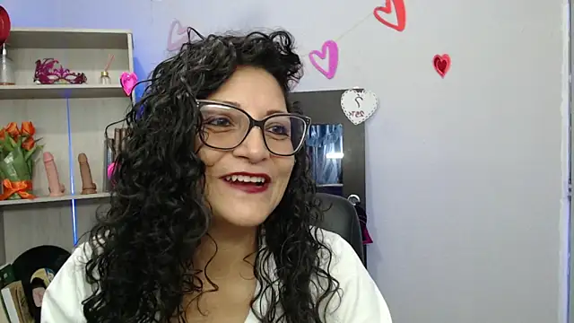 Snapshot of arianna_ros3 chatting on 02.25.25 arianna ros3 online show from 02.25.25