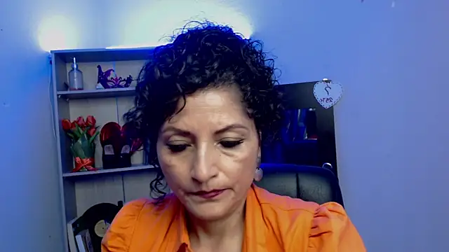 Snapshot of arianna_ros3 chatting on 03.14.25 arianna ros3 online show from 03.14.25