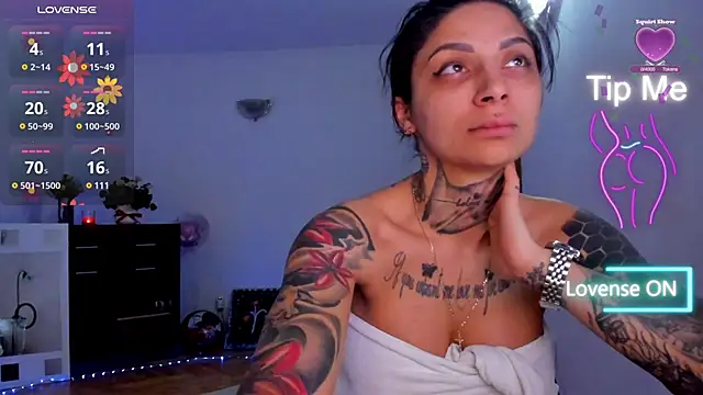 Lucky Deniz online show from 03.08.25