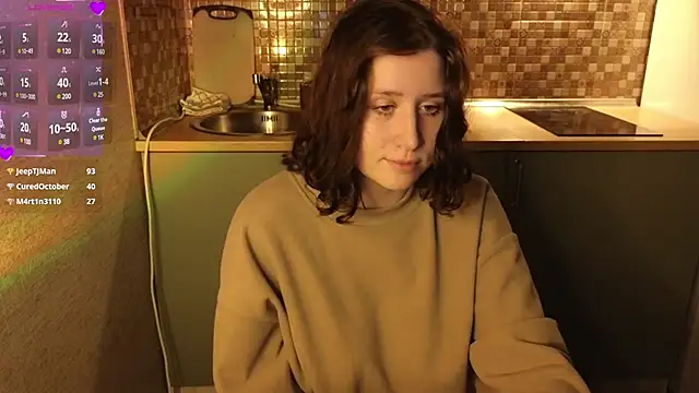 Snapshot of whatamarrie chatting on 01.21.25 whatamarrie online show from 01.21.25