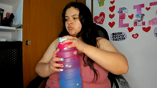 lizzie c online show from 03.12.25