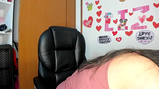 lizzie c online show from 03.12.25