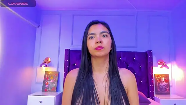 Snapshot of nathyy_garcia chatting on 02.19.25 nathyy garcia online show from 02.19.25