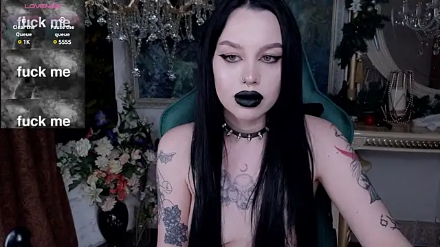 Snapshot of alexx_succubus chatting on 01.14.25 alexx succubus online show from 01.14.25