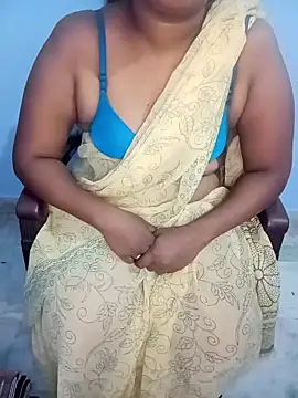 Snapshot of telugu_indhu_0001 chatting on 12.19.24 telugu indhu 0001 online show from 12.19.24