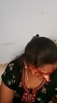 Snapshot of telugu_indhu_0001 chatting on 02.21.25 telugu indhu 0001 online show from 02.21.25