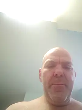 hoodratoui online show from 12.01.25