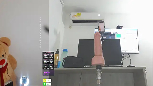 Snapshot of mariana_1_ chatting on 01.27.25 mariana 1  online show from 01.27.25