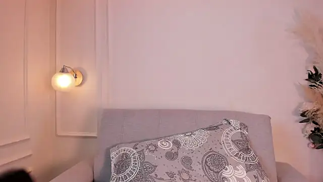 Abril jones10 online show from 01.13.25