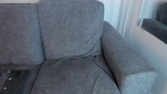 Abril jones10 online show from 02.21.25